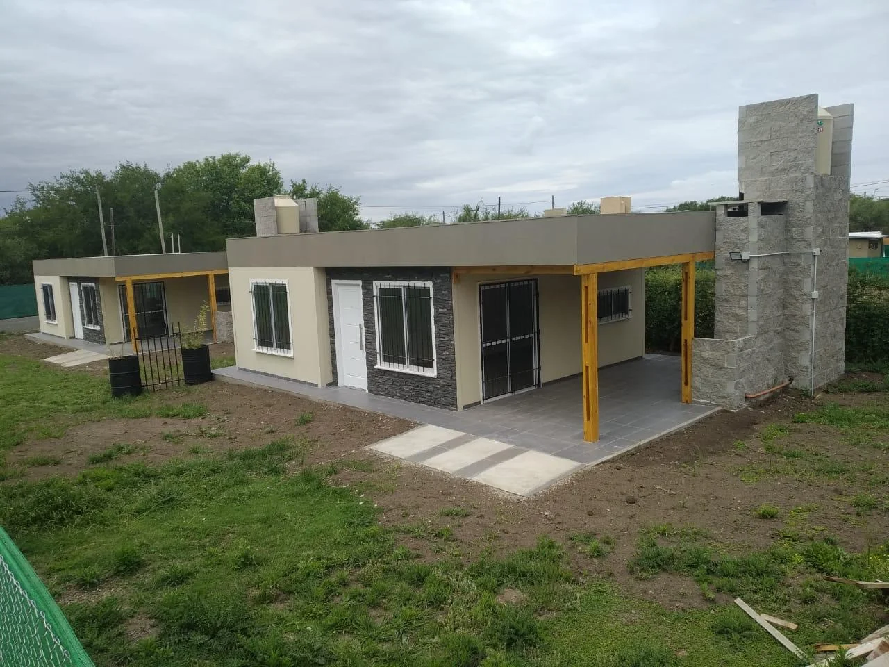 Vivienda Minimalista Entregada