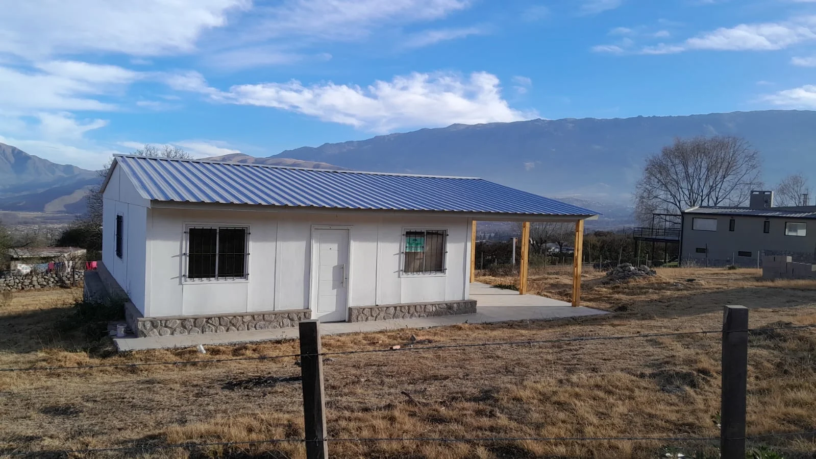 Vivienda Tradicional Entregada